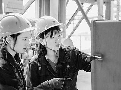 筑夢邊疆 愿得此生長報(bào)國